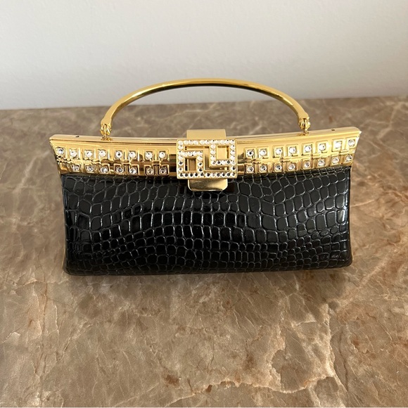 Handbags - Vintage Black And Gold Cocktail Clutch!